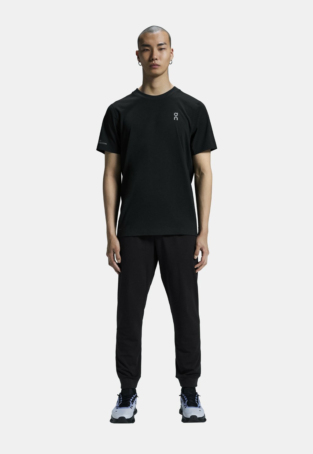 

Спортивные брюки STUDIO JOGGERS On, черный