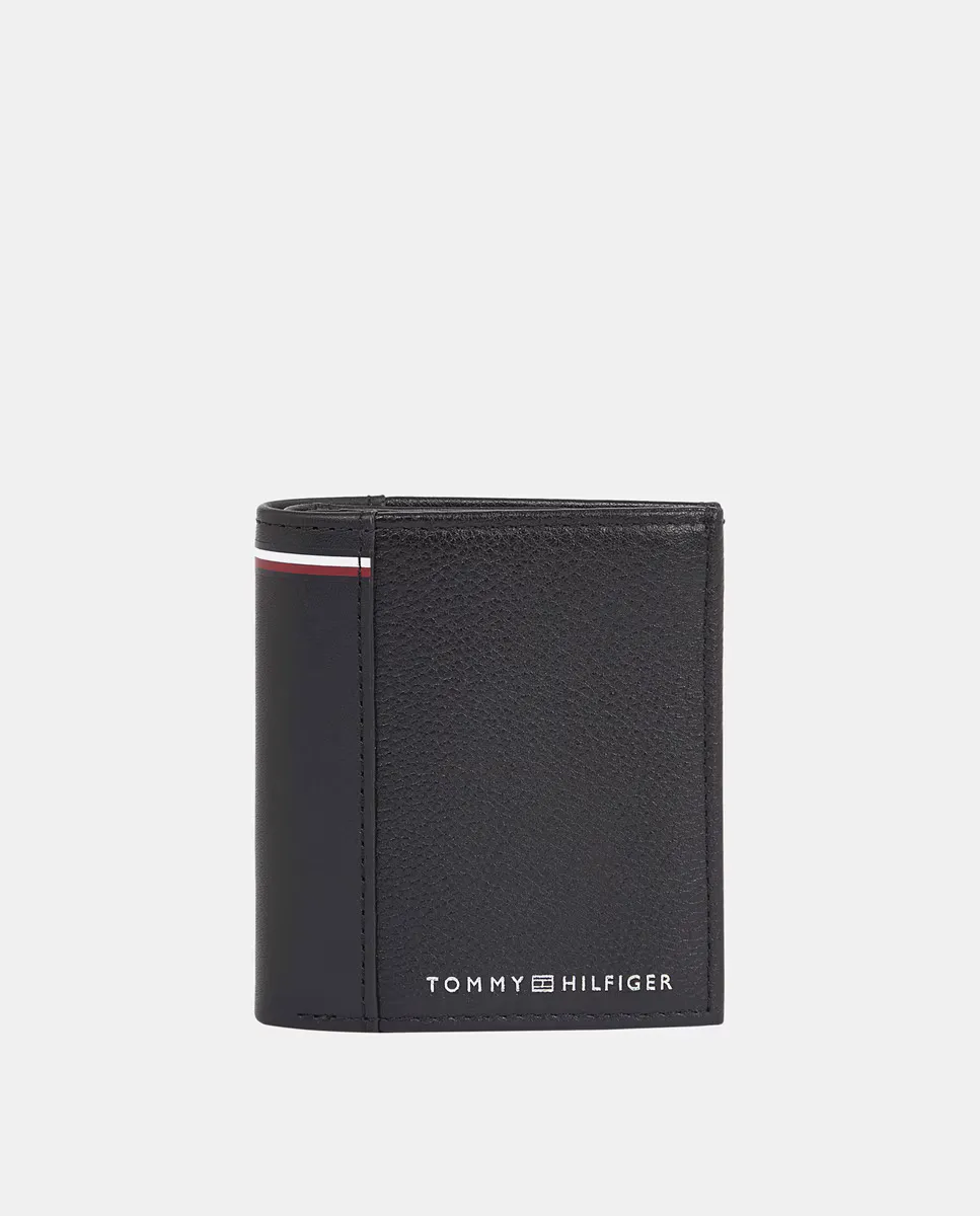 

Кожаный кошелек тройного сложения Tommy Hilfiger, черный