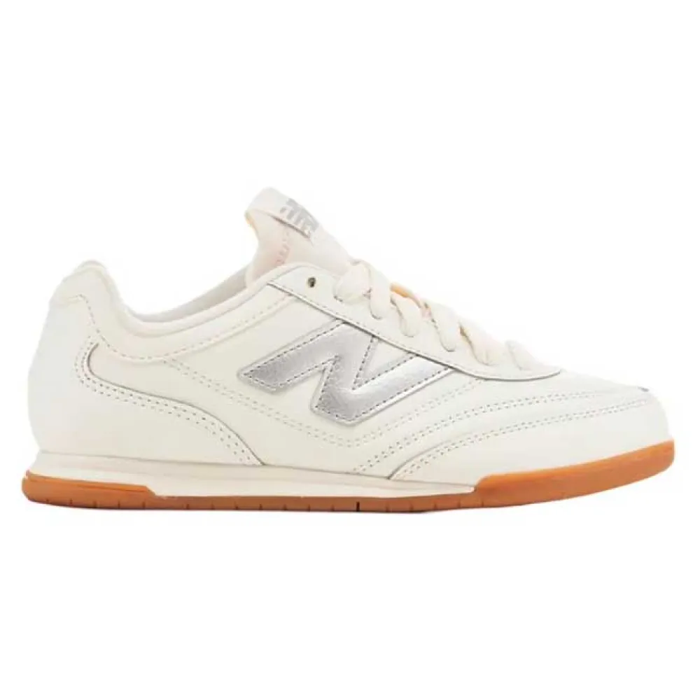 Кроссовки New Balance URC42, бежевый