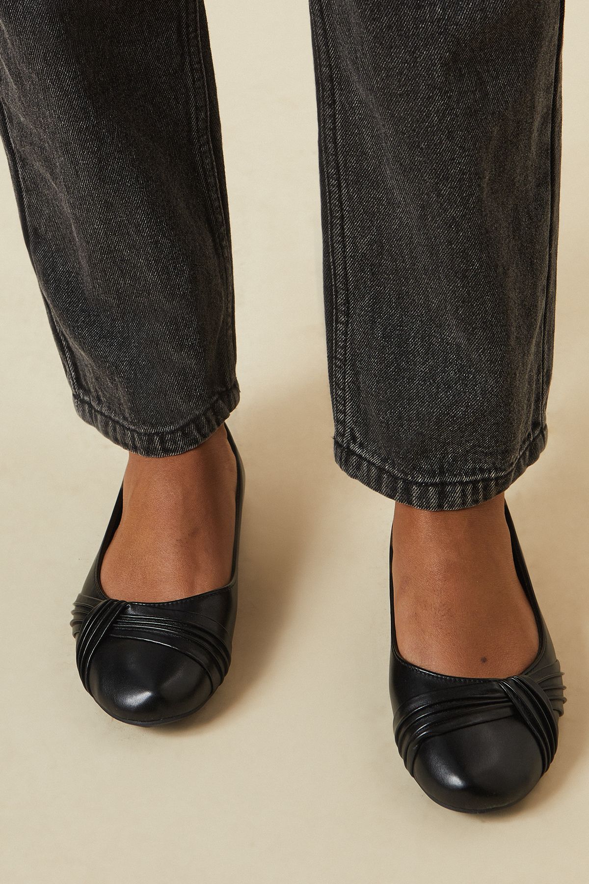Балетки Dorothy Perkins Eliza со сборками, черный