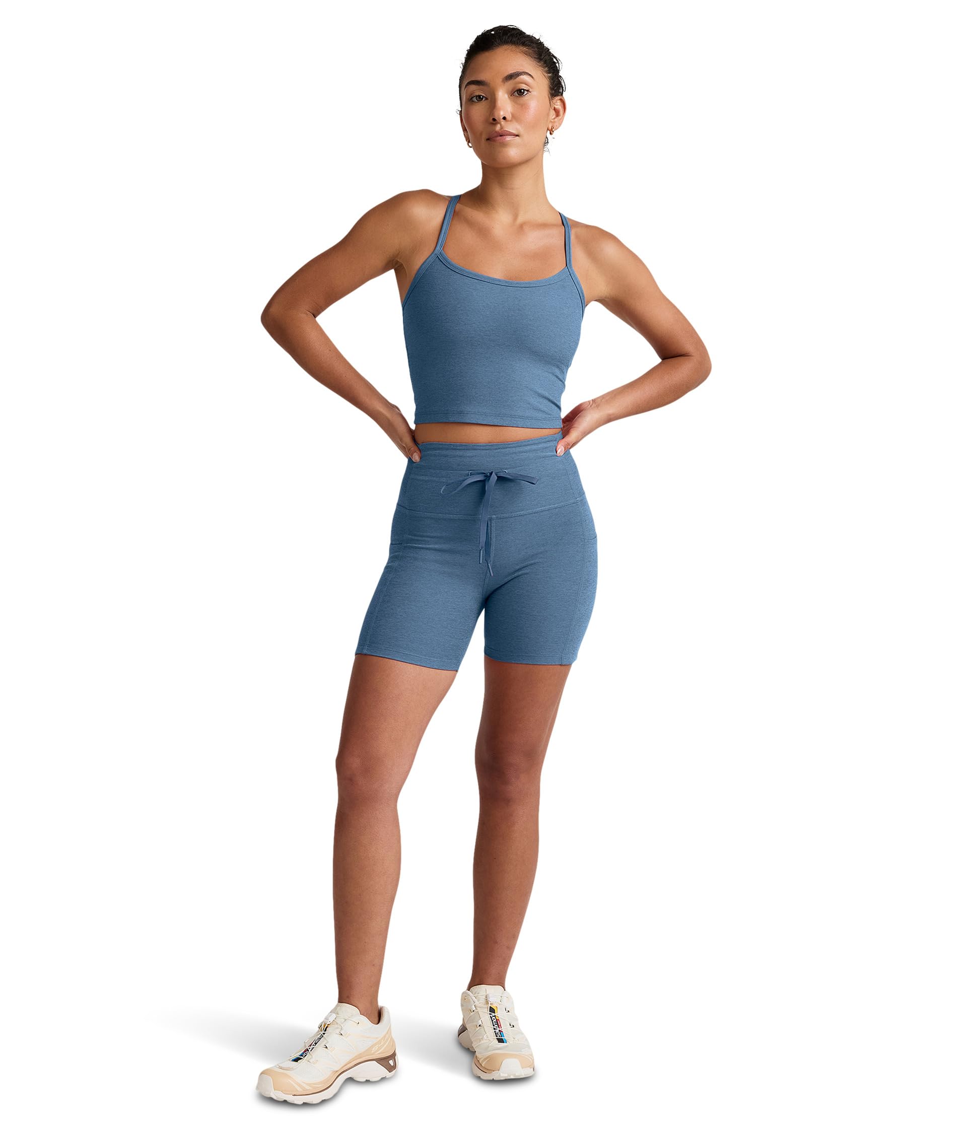

Шорты Beyond Yoga Spacedye Go Pocket 5" Short, цвет Washed Denim