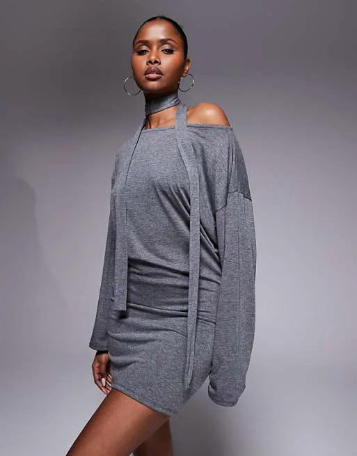 

Темно-серое мини-платье с длинными рукавами и узким шарфом ASOS DESIGN
