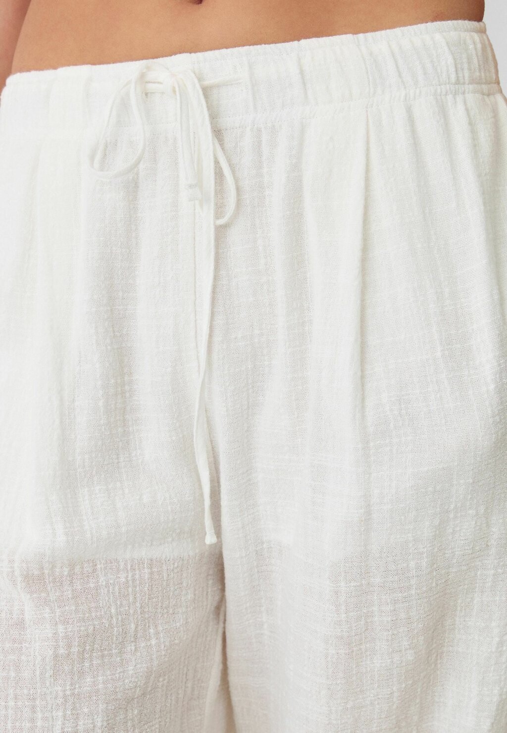 

Брюки Rustic Wide-Leg Bershka, белые