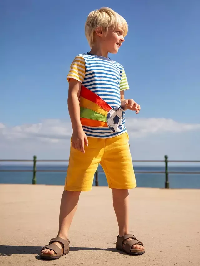 Детская полосатая футболка с аппликацией, в стиле Разное/Футбол Frugi — фото 2