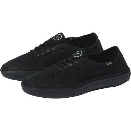 

Кроссовки Circle Vee из коллаборации с Curren x Knost Vans, цвет (Alex Knost/Lee-Ann Curren) Black/Black, Черный, Кроссовки Circle Vee из коллаборации с Curren x Knost Vans, цвет (Alex Knost/Lee-Ann Curren) Black/Black