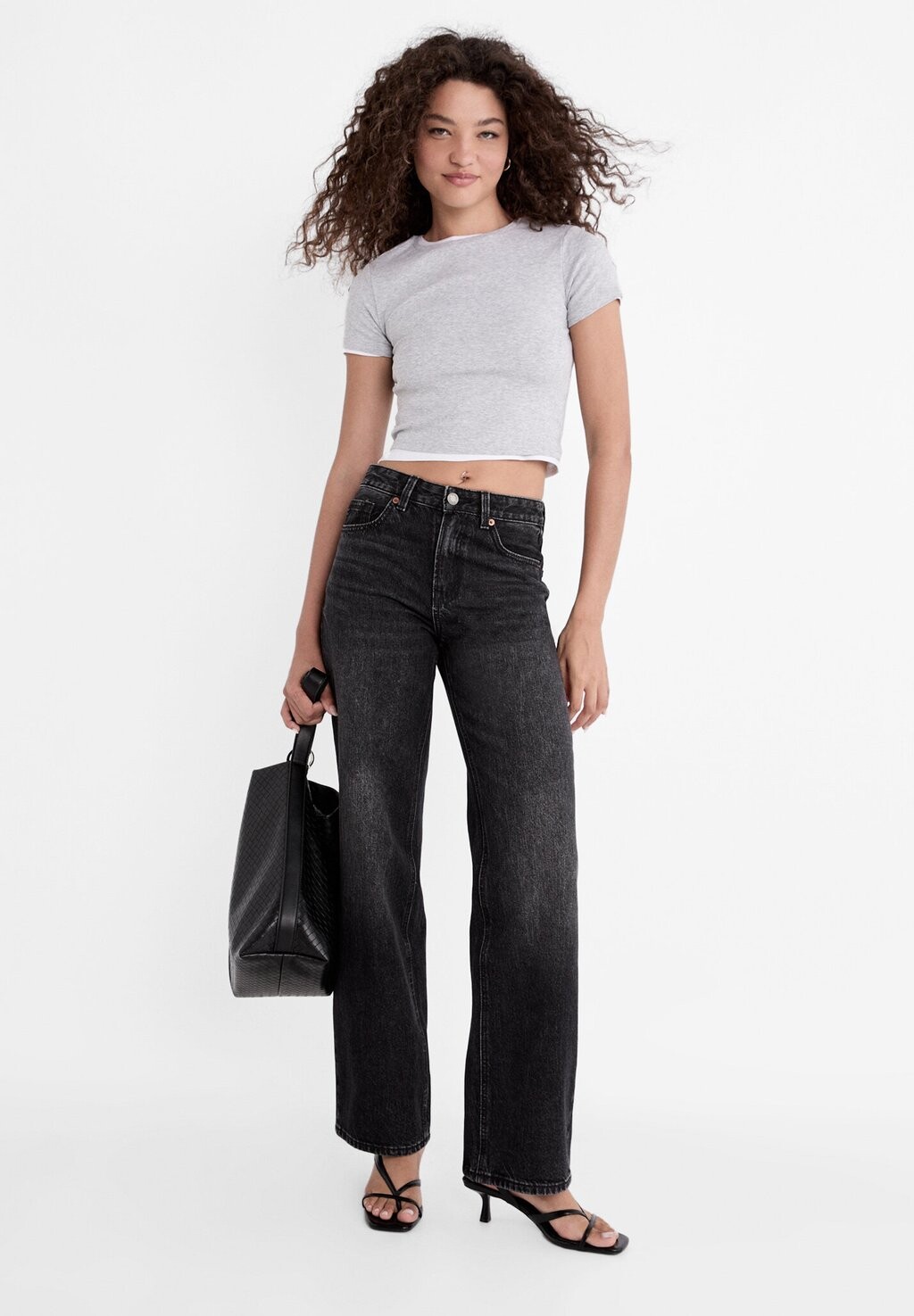 

Джинсы прямого кроя Stradivarius, цвет Moon Washed