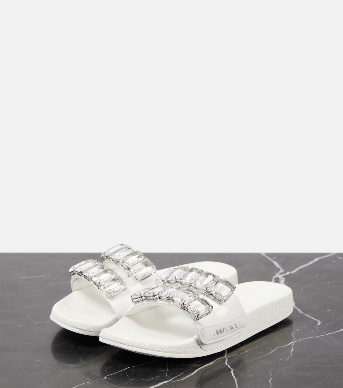Кожаные шлепанцы с декором Fitz Crystal Jimmy Choo, V White — фото 4