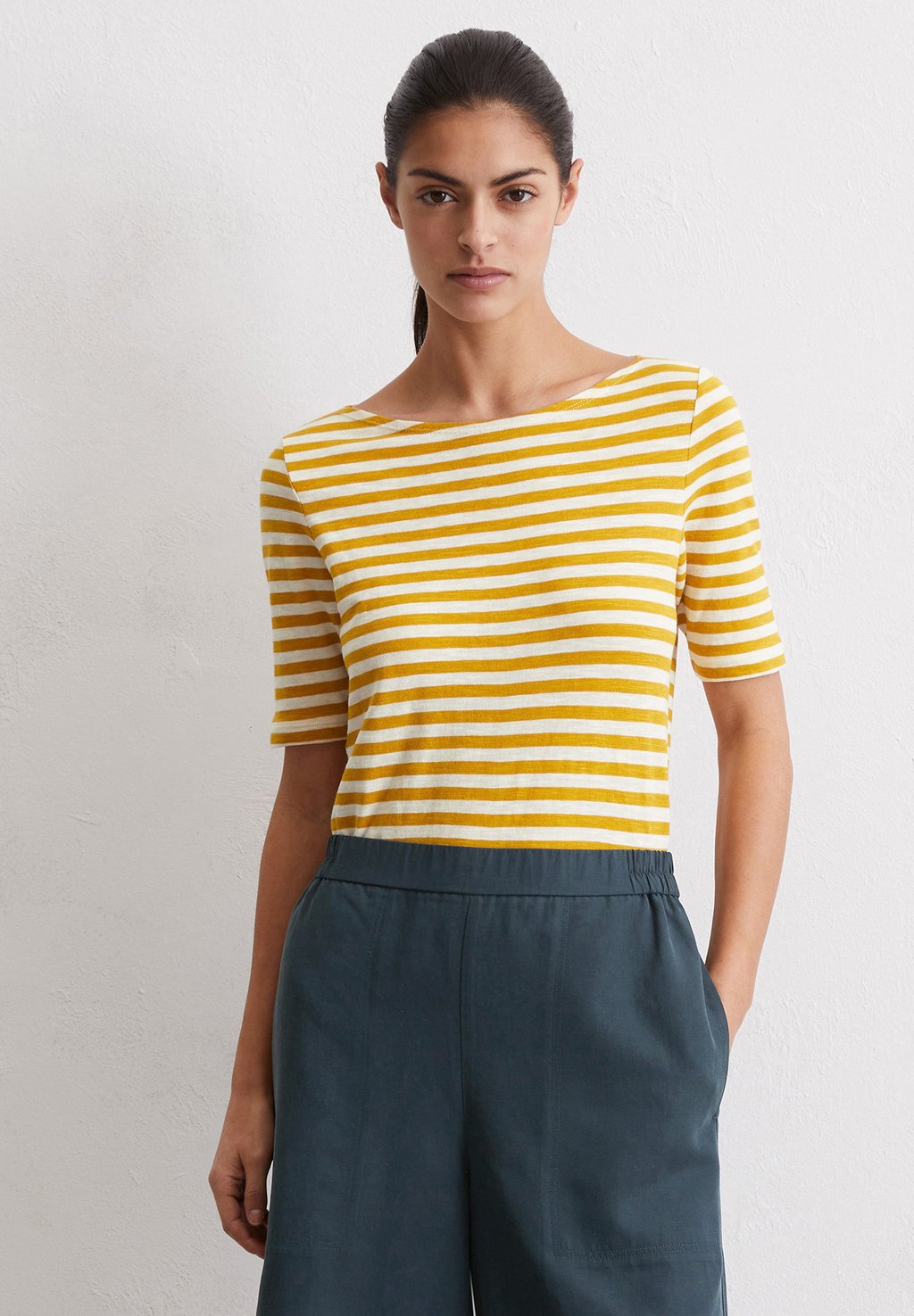 

Футболка с принтом SHORT SLEEVE BOAT NECK STRIPED Marc O'Polo, желтый