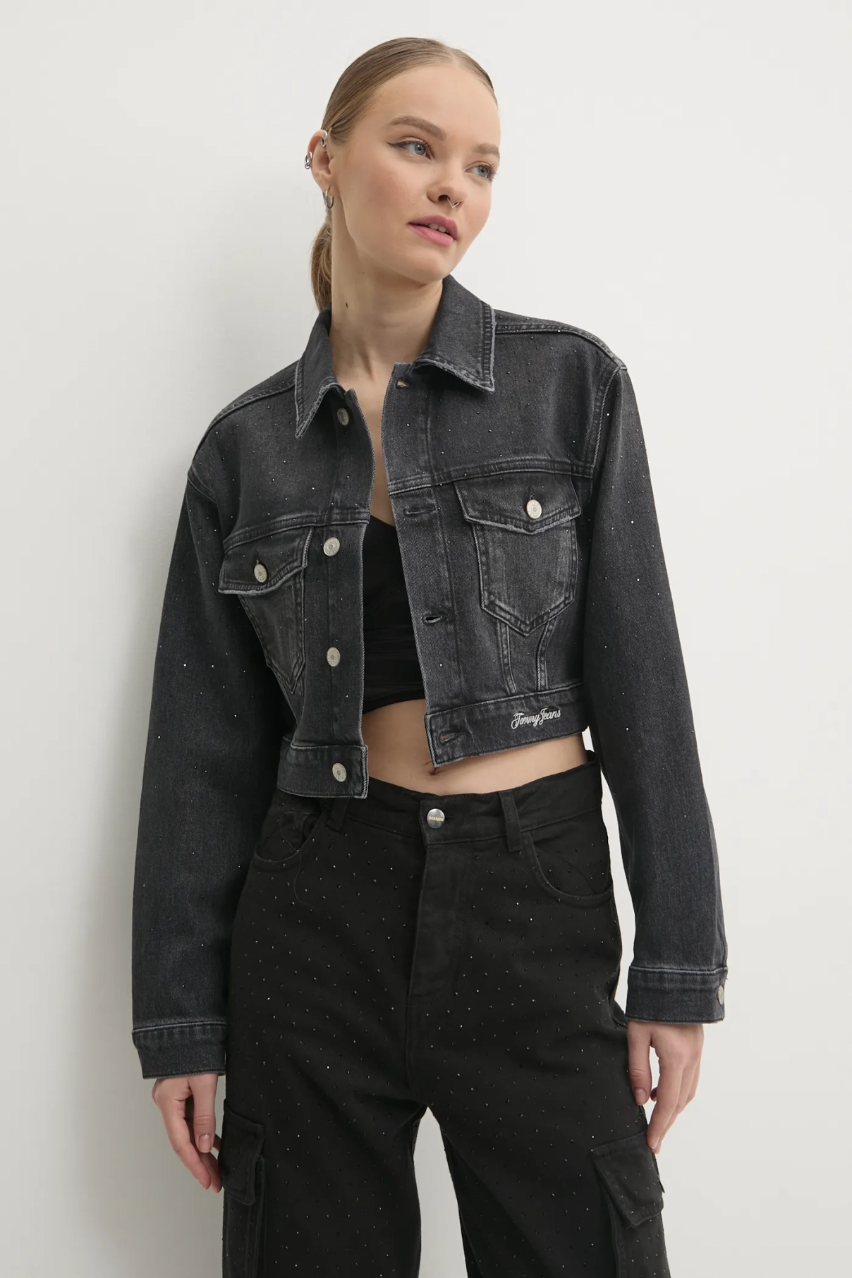 

Джинсовая куртка Tommy Jeans, серый
