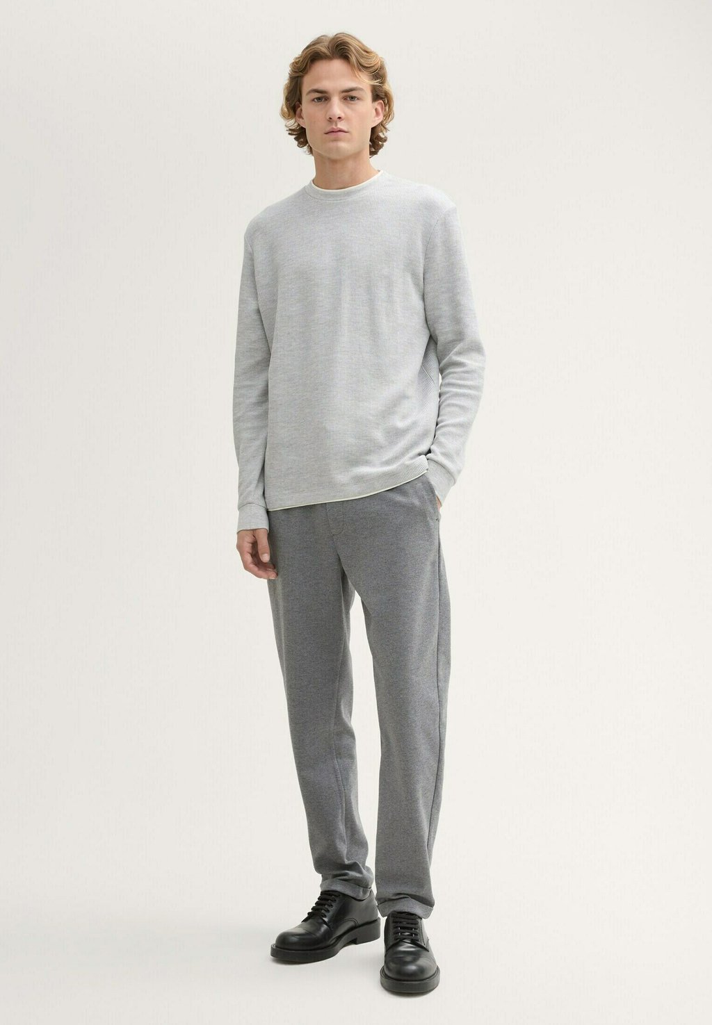 

Брюки TOM TAILOR DENIM, серый