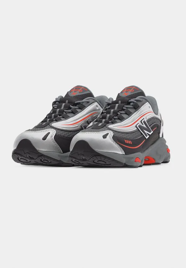Кроссовки унисекс m1000 New Balance, Silver-Coloured Metallic/Tangerine Heat — фото 3
