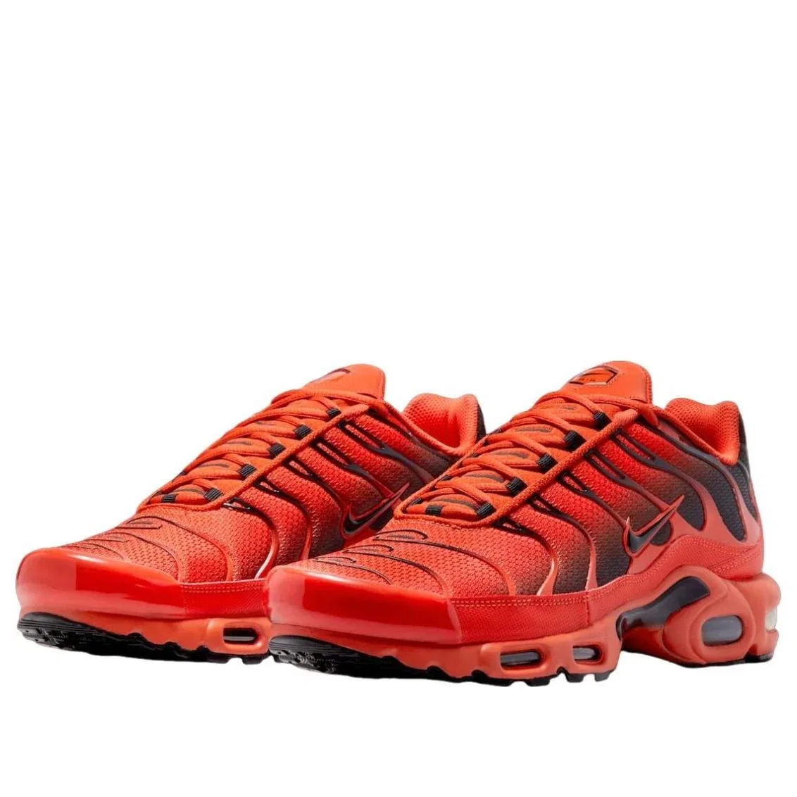 Кроссовки Nike Air Max Plus 'Picante Red' DM0032-600, красный — фото 2