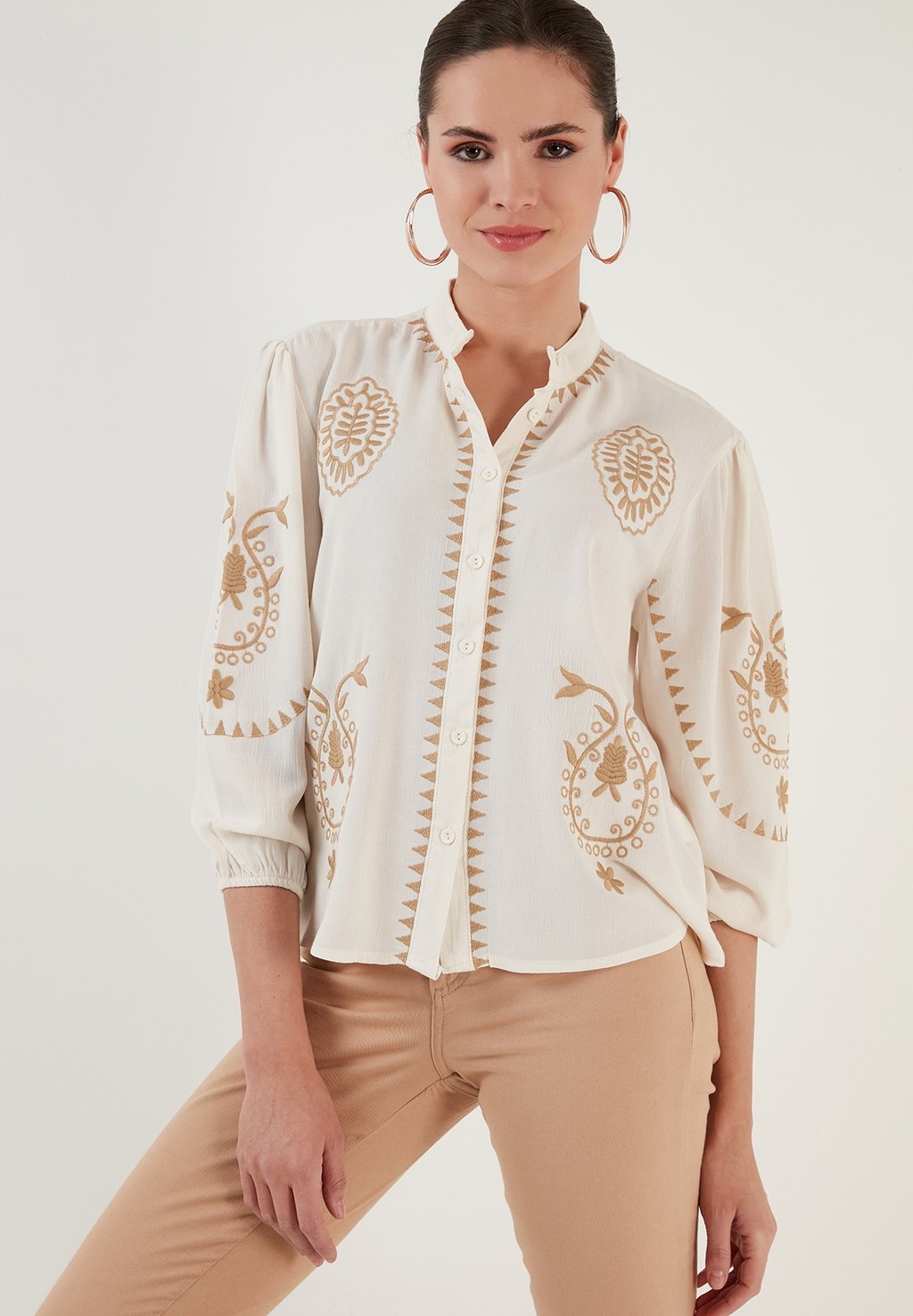

Блузка на пуговицах REGULAR FIT LELA, молочный