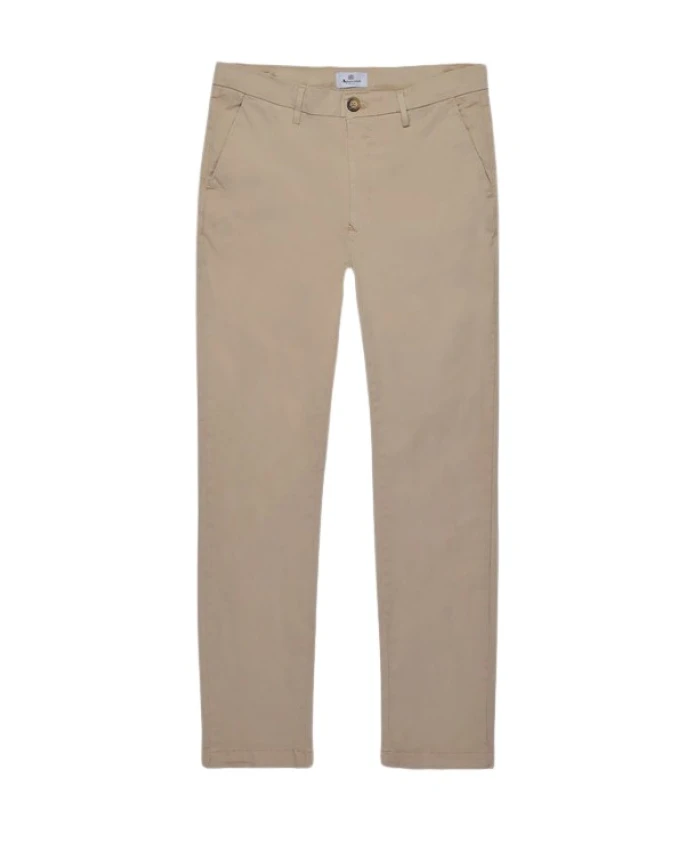 

Удобные брюки чинос свободного кроя. Aquascutum, бежевый