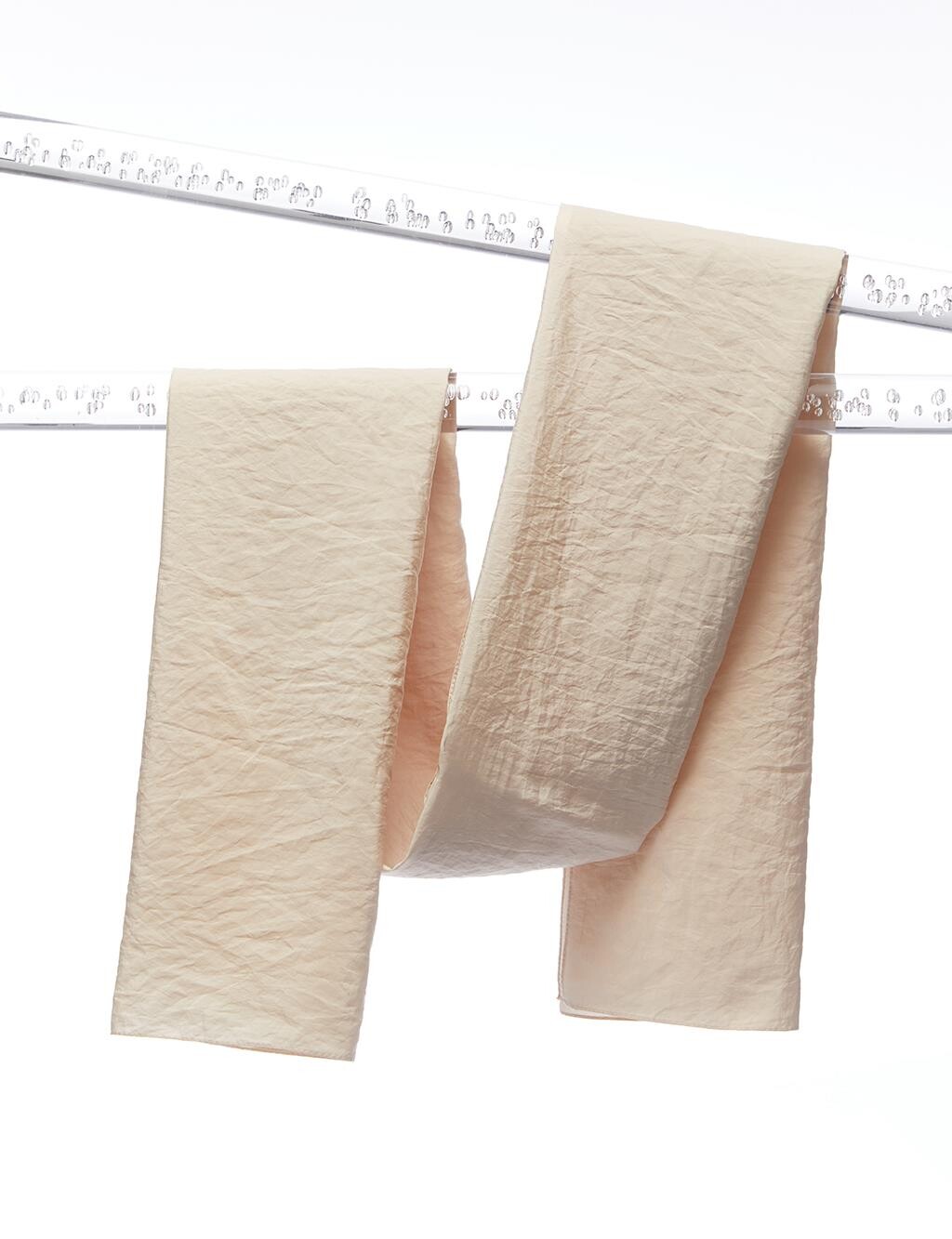 

Шаль Tensel Aerobin Бежевая Kayra