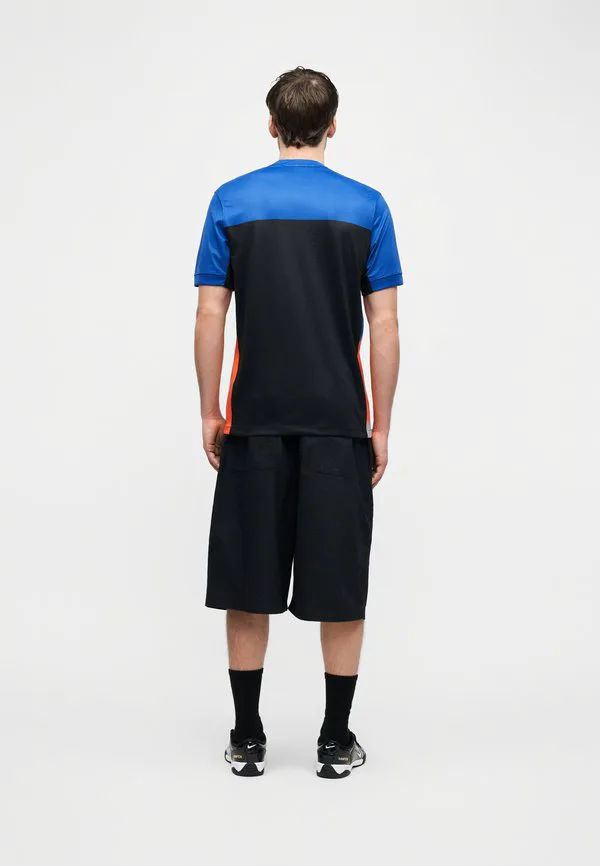 Футболка inter milan x acg stadium fourth 25/26 Nike Performance, Hyper Blue/Black/Safety Orange — фото 3