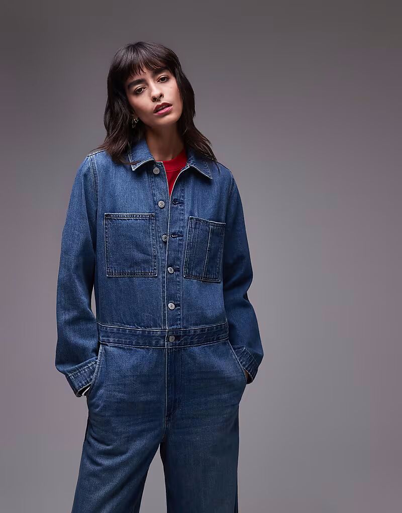 

Знаменитый джинсовый комбинезон Levi's в средне-синем цвете