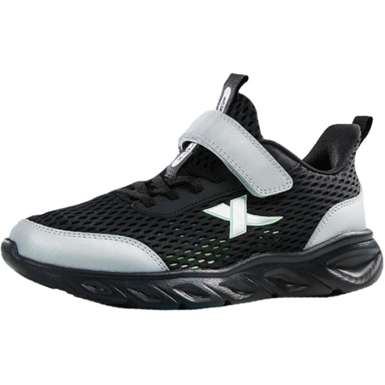 

Амортизирующие устойчивые к истиранию дышащие низкие детские беговые кроссовки kids XTEP, черный