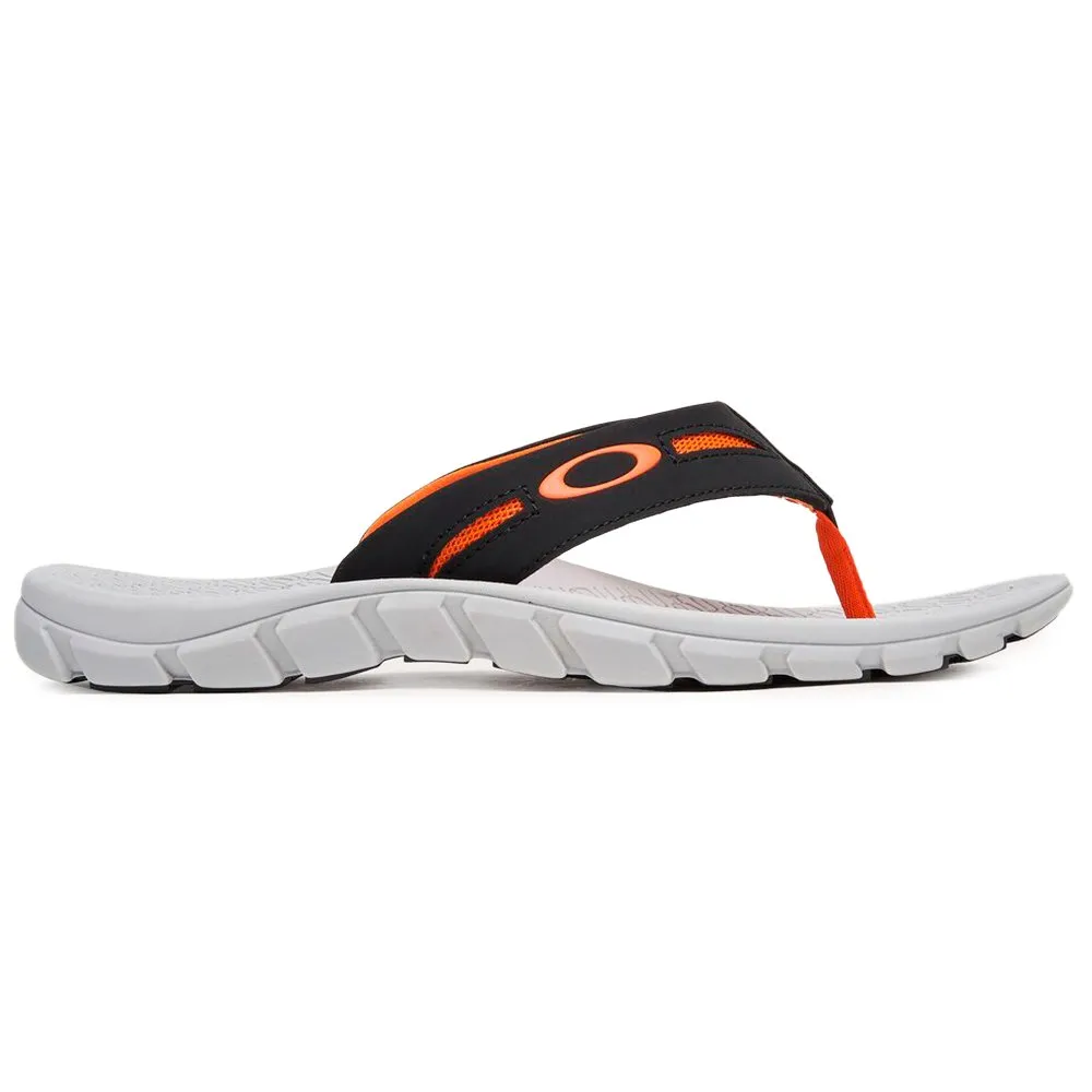 

Сандалии Oakley Operative 2.0, белый