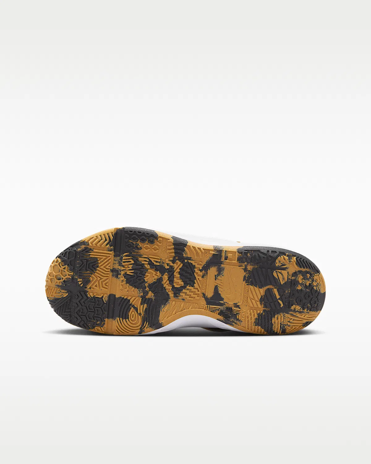 Детские баскетбольные кроссовки Nike Team Hustle D 12, Black/Metallic Gold/White/Black — фото 2
