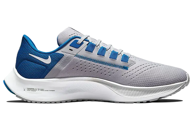 

Nike Pegasus 38 Кроссовки Мужчины