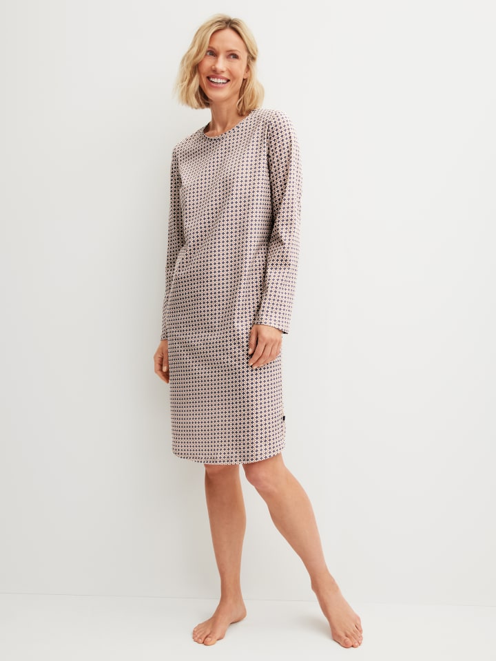 

Ночная рубашка в сером камне Calida, серый