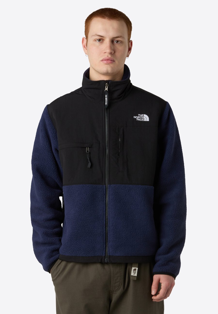 

Флисовая куртка The North Face M RETRO DENALI JACKET, Summit Navy Tnf Black/Dark Blue