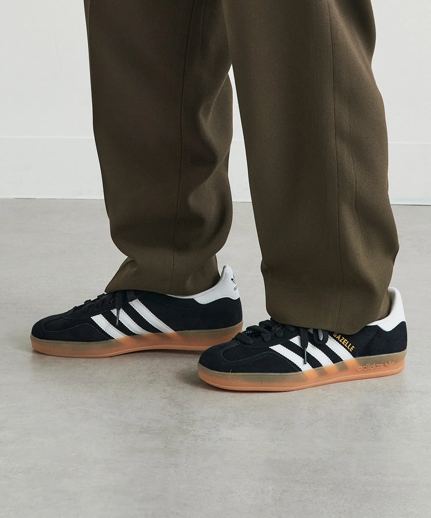 Мужские и женские кроссовки Adidas GAZELLE INDOOR — фото 4