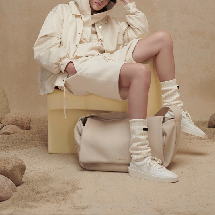 Куртка унисекс канарейка Fear Of God Essentials, цвет Canary — фото 3