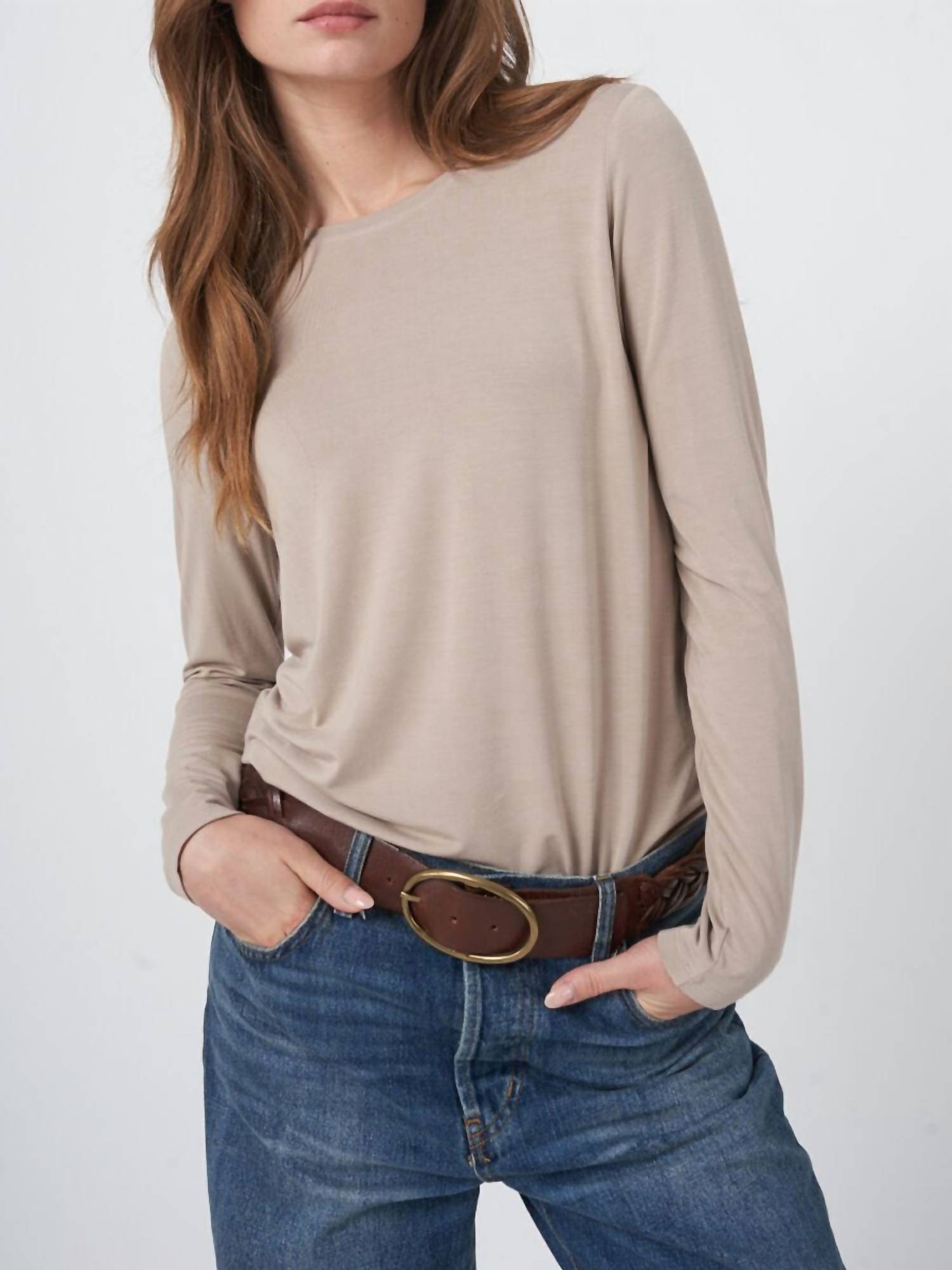 

Базовый топ с длинными рукавами в песочном цвете REPEAT cashmere, Desert