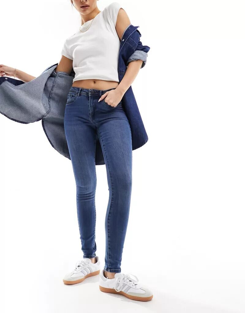 

Джинсы скинни средней посадки Vero Moda Tanya среднего синего цвета