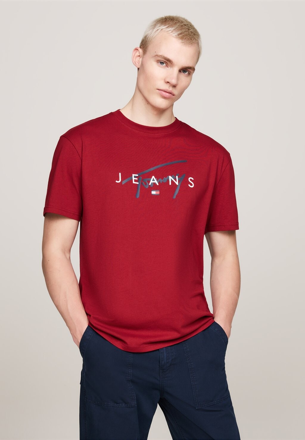 

Футболка с принтом SIGNATURE TWIST TEE Tommy Jeans, красный