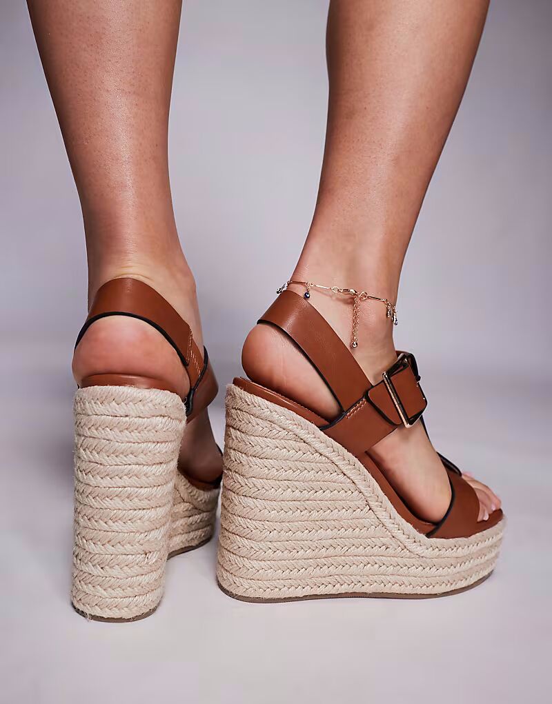 Босоножки на танкетке ASOS DESIGN Tiana t bar бежевого цвета — фото 2