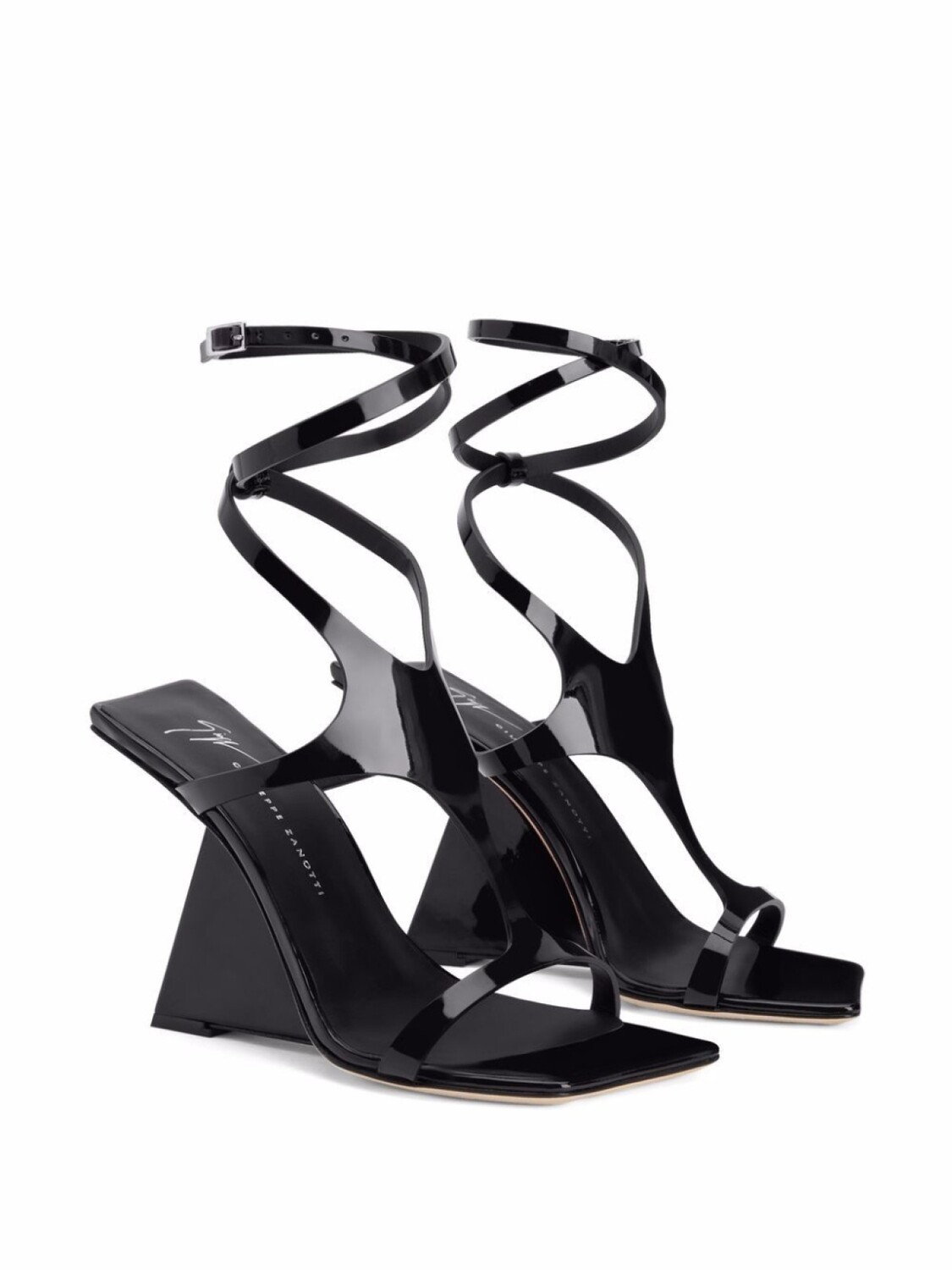 Giuseppe Zanotti босоножки Tutankamon 105 из лакированной кожи, черный — фото 2