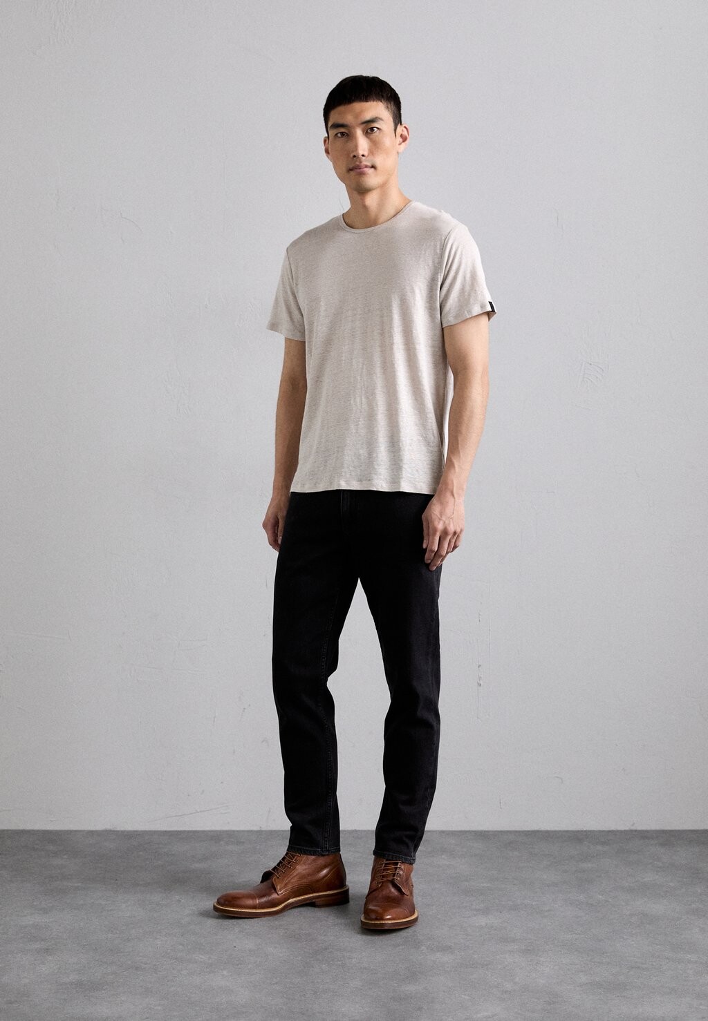 

Базовая футболка CLASSIC MERCERIZED TEE rag & bone, светло-серый