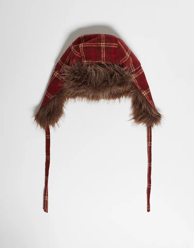 

Реквиемированная винтажная шапка-ушанка унисекс в красную клетку с коричневым искусственным мехом