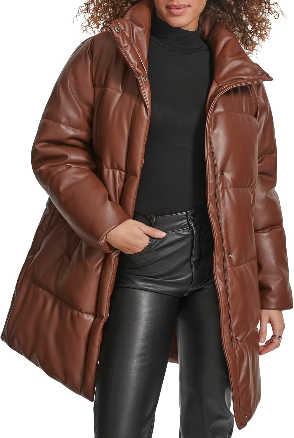 

Levi's Женская искусственная кожаная утепленная куртка средней длины, Dark Brown