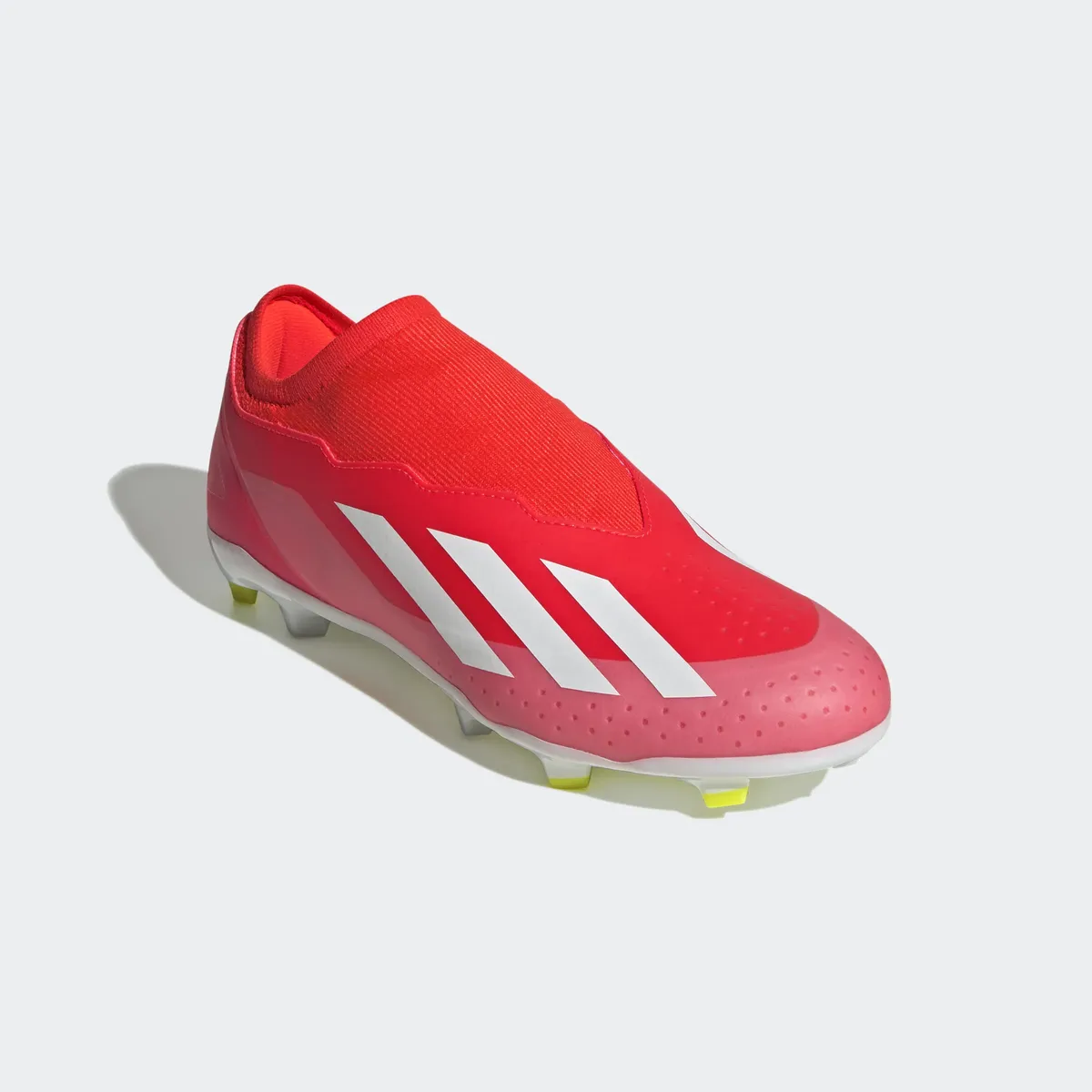 

Футбольные кроссовки adidas Performance "X CRAZYFAST LEAGUE LACELESS FG", белый