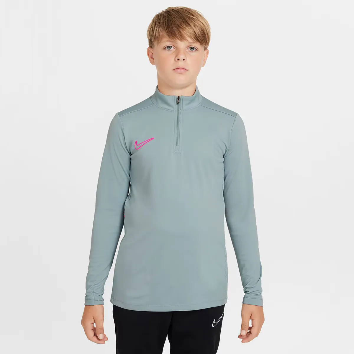 

Детская футболка Nike Academy 25, зеленый