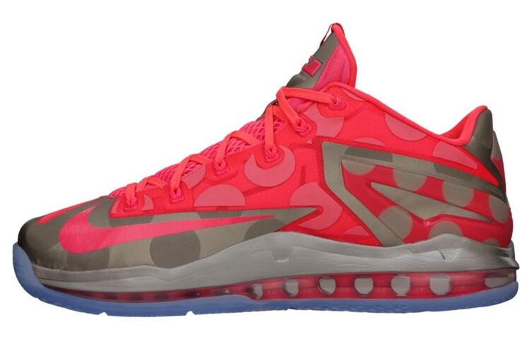 

Мужские баскетбольные кроссовки Nike Lebron 11