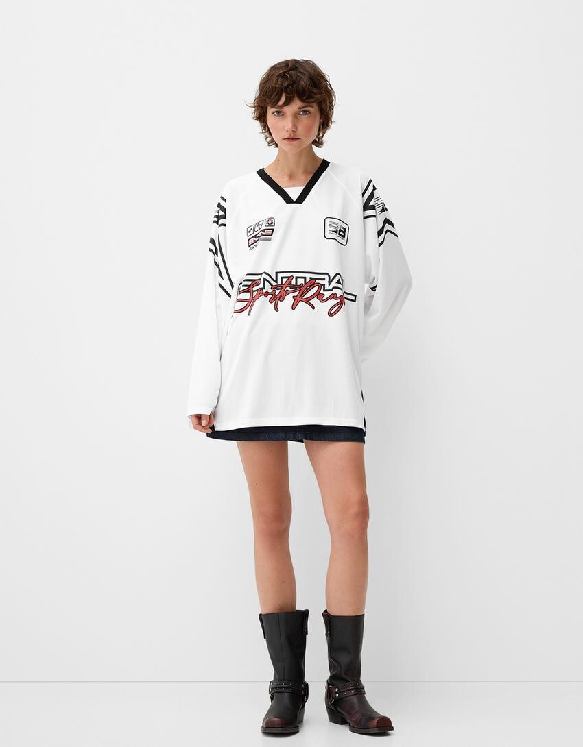 

Футболка oversize с длинным рукавом и принтом Bershka, бежевый