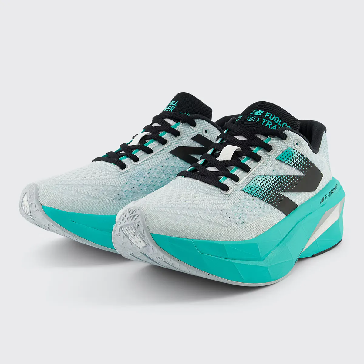 Кроссовки женские New Balance Fuel Cell Supercop Trainer, серый/голубой — фото 2