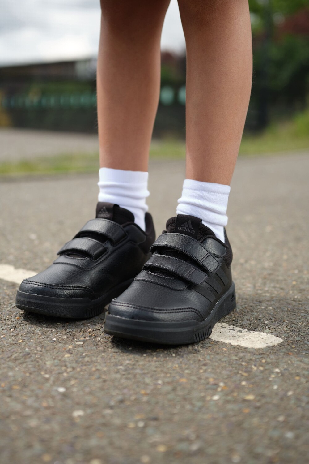 Детские спортивные кроссовки Adidas Tensaur Sneakers, черный — фото 4