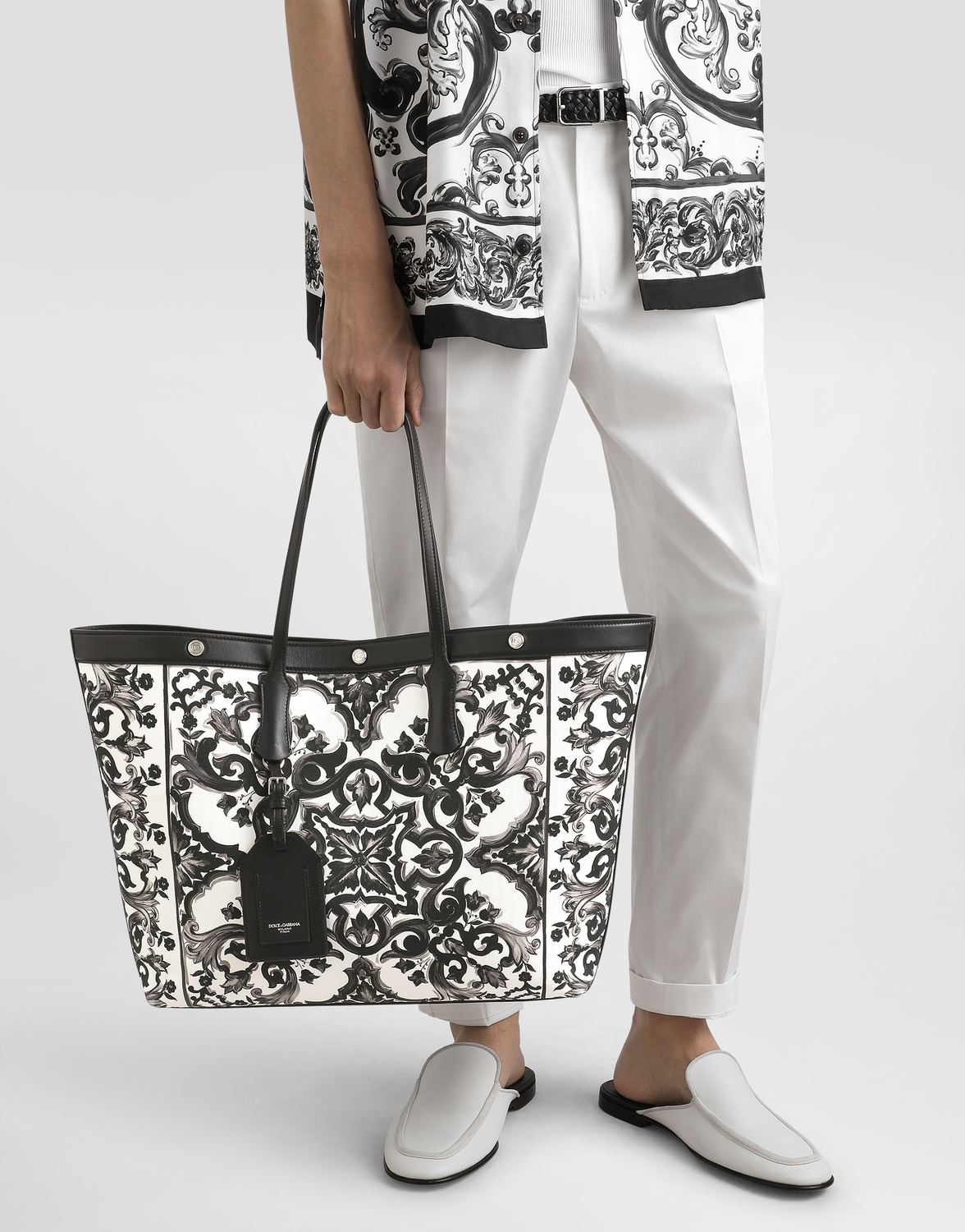 Сумка-шоппер из телячьей кожи с принтом майолика Dolce & Gabbana, мультиколор — фото 2