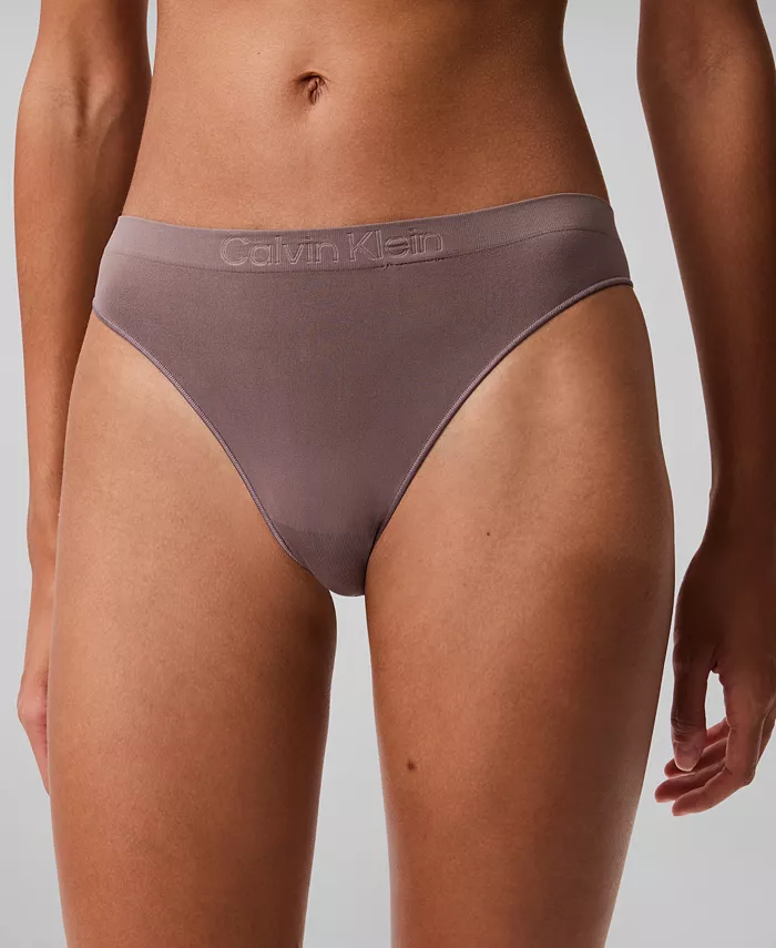 

Женские трусы-стринги Bonded Flex QD3958 Calvin Klein, серый