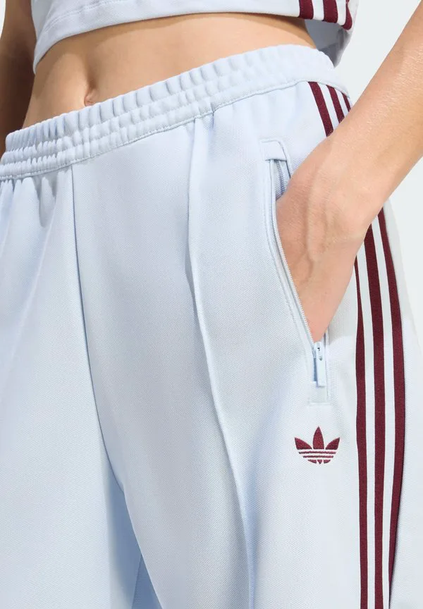 Классические спортивные штаны Adidas Originals, Crystal Sky/Maroon — фото 4