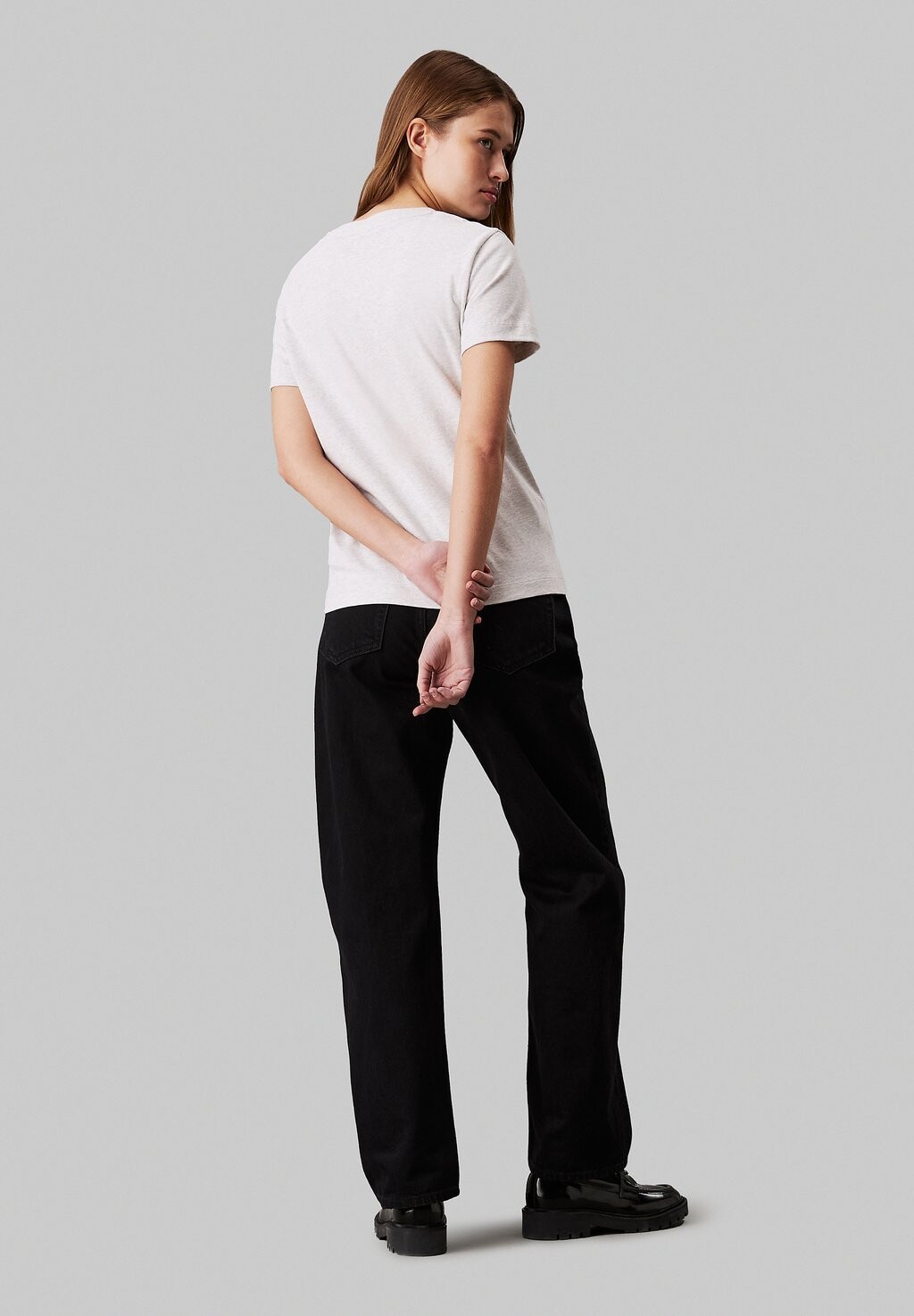 

Футболка с принтом MONOLOGO REGULAR Calvin Klein Jeans, серый
