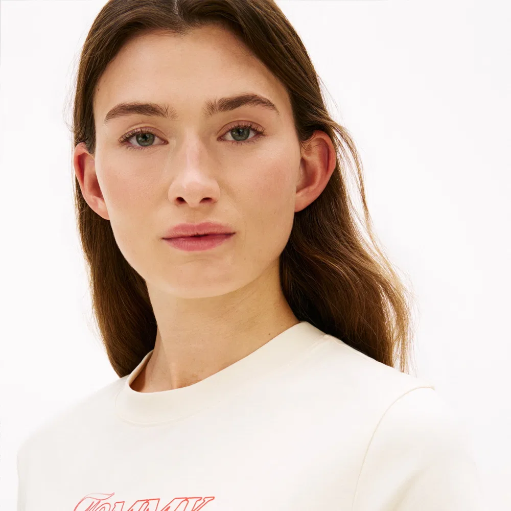 Женская футболка с круглым вырезом и логотипом бежевая от Tommy Hilfiger Women — фото 4
