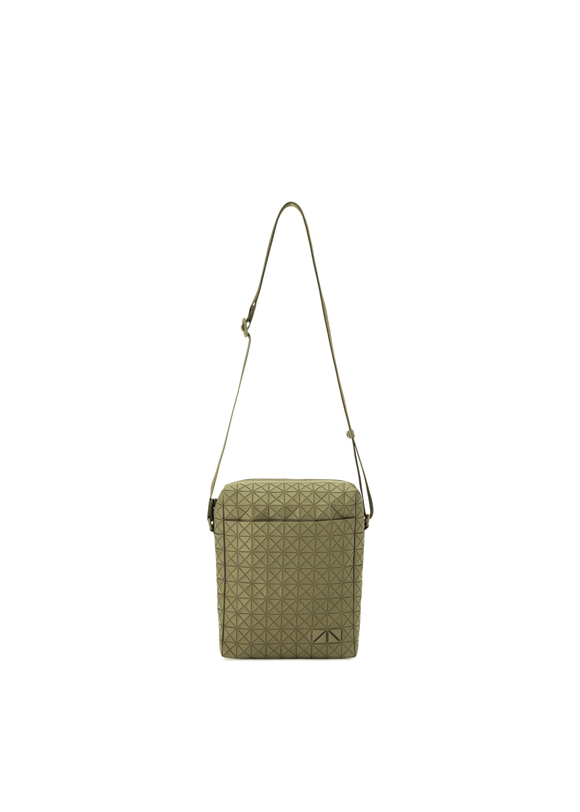 

Сумка voyager one-tone Bao Bao Issey Miyake, хаки