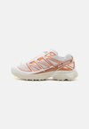 

Кроссовки XT PATHWAY UNISEX Salomon, белый, Серый, Кроссовки XT PATHWAY UNISEX Salomon, белый